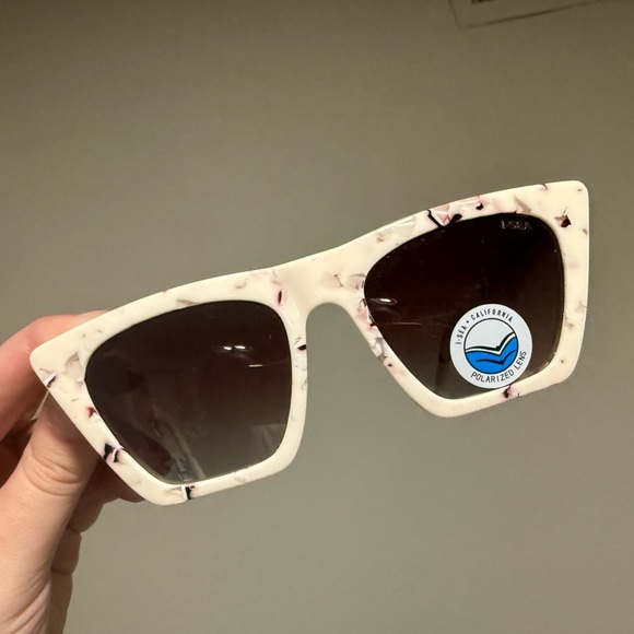 NWT I-SEA x Anthropologie Lucy Polarized Sunglasses NEW UV Protection Cat-Eye main image 2